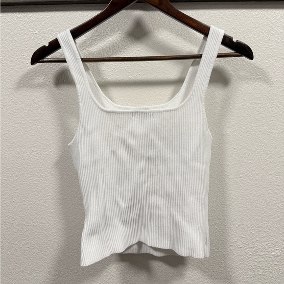 White Ribbed Tank Crop Top - Picture 2 of 2